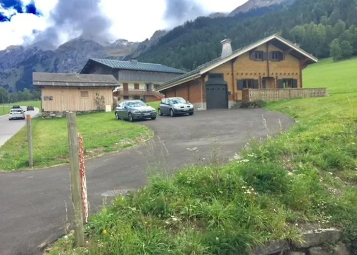 La Clusaz Ski Aux Pieds